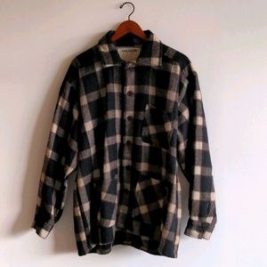 90s Vintage Coliseum wool flannel.